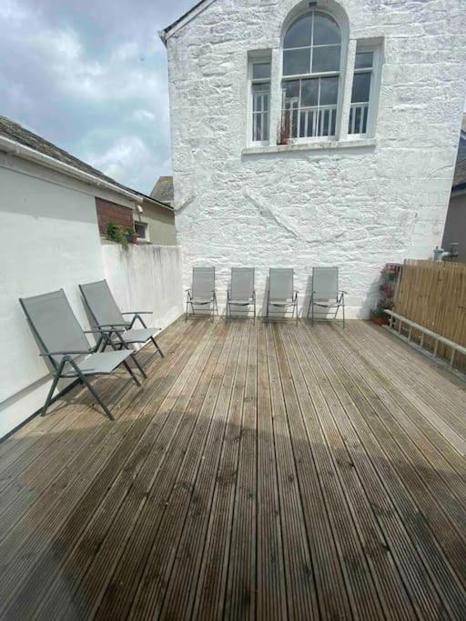 Truro City Escape Exterior foto