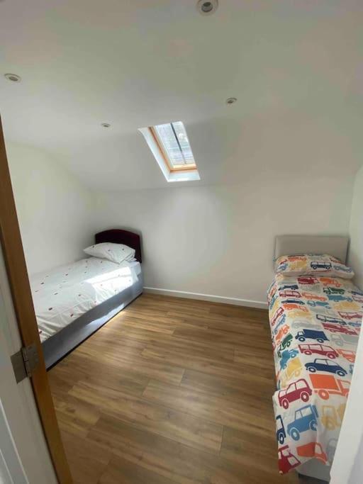 Truro City Escape Exterior foto