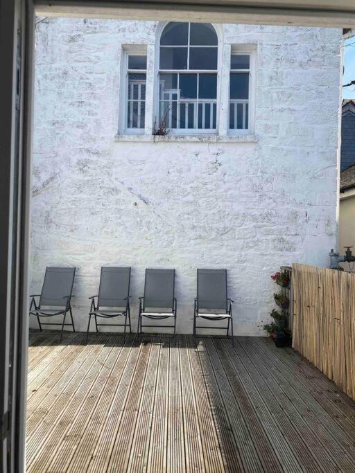 Truro City Escape Exterior foto